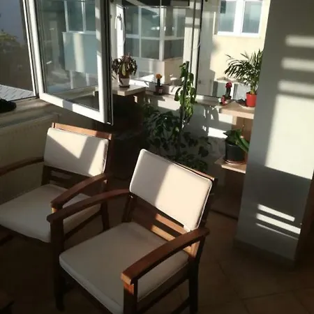Apart Orion Mamaia * 콘스탄차